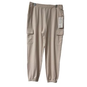 Vuori Boyfriend cargo jogger milkweed heather athleisure, lounge pants sz medium